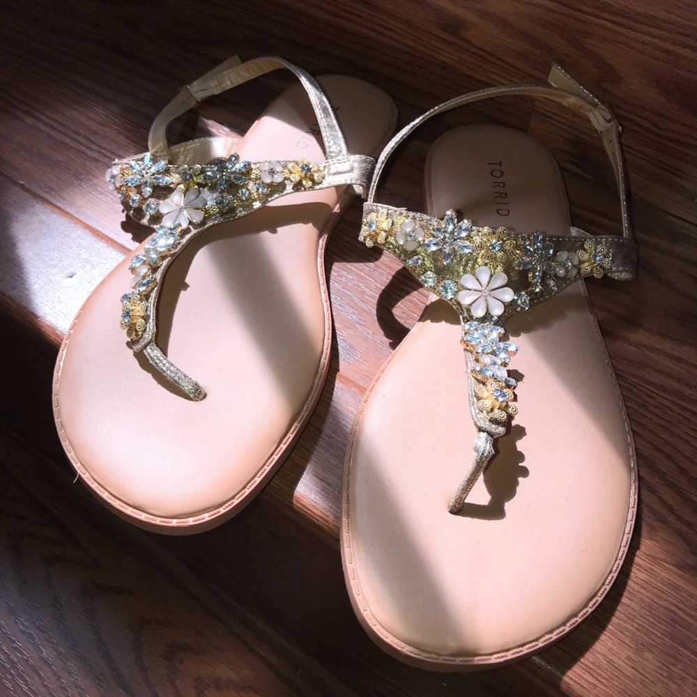 Gold Rhinestone Sandal - Picture 2 of 4